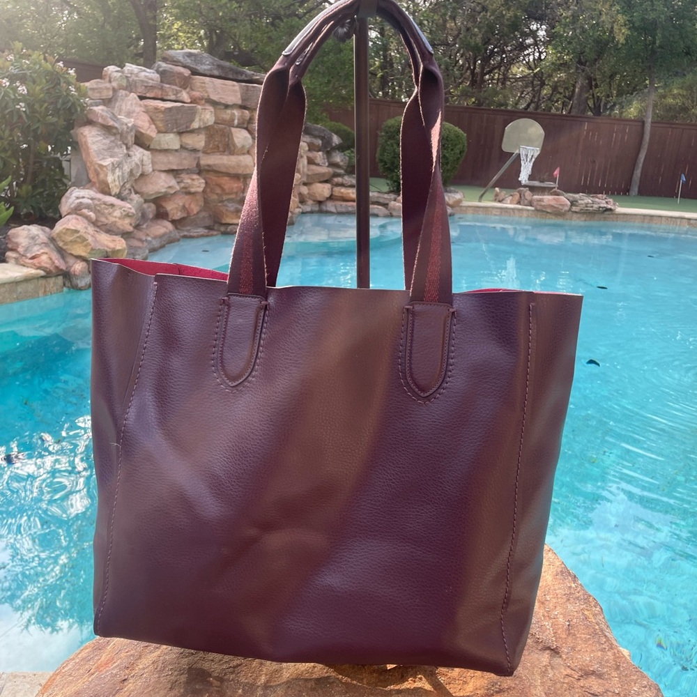 NWOT Coach Burgundy Pebbled Leather Derby Tote Shoulder Bag (CSR) - Picture 4 of 16